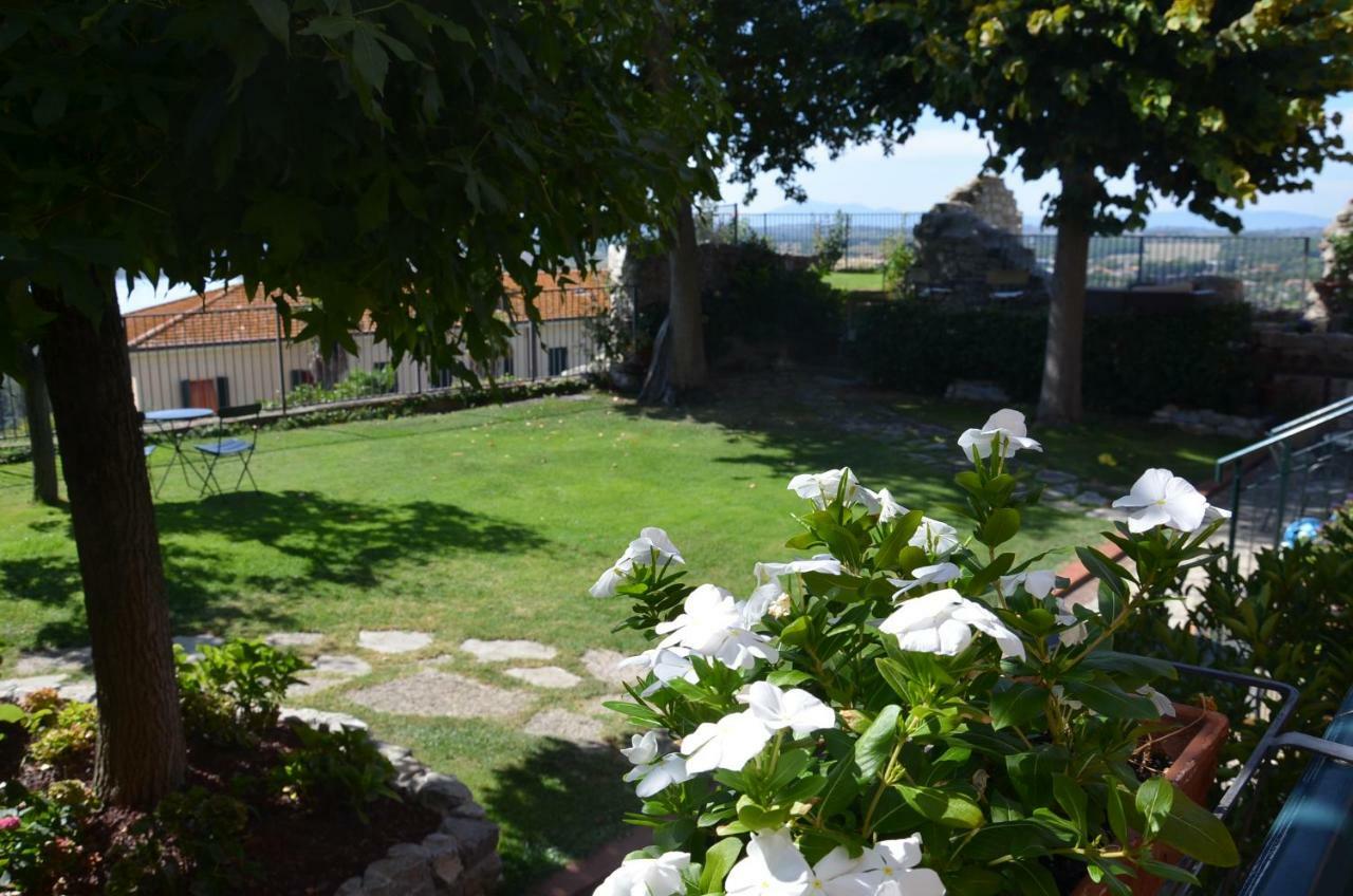 Il Torrione Bed & Breakfast Castiglione del Lago Exterior photo