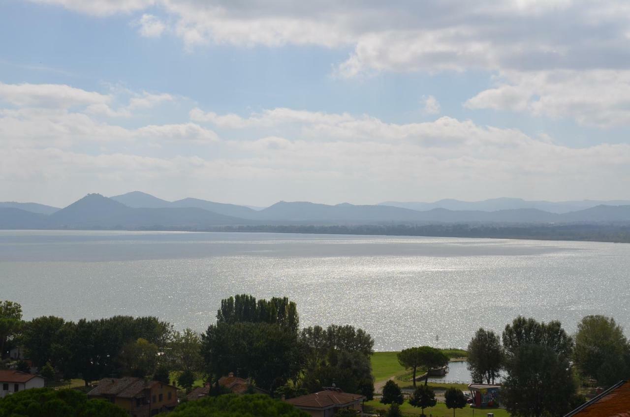 Il Torrione Bed & Breakfast Castiglione del Lago Exterior photo